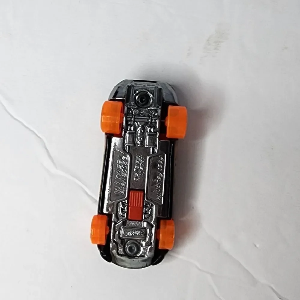 HOT WHEELS FAST FELION BLACK W/FLAMES 